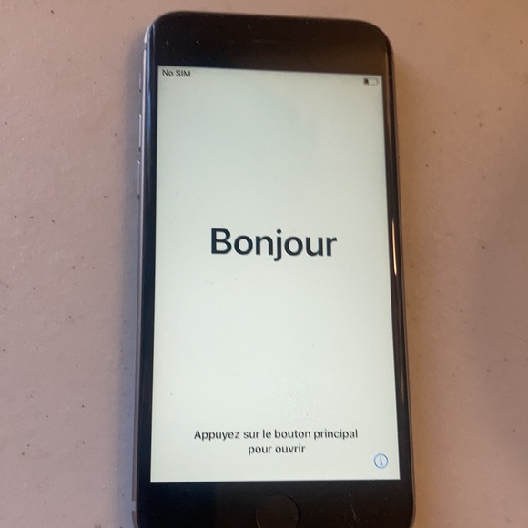 iPhone 6 Plus unlocked - Picture 5 of 12